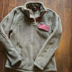Patagonia kangaroo fleece